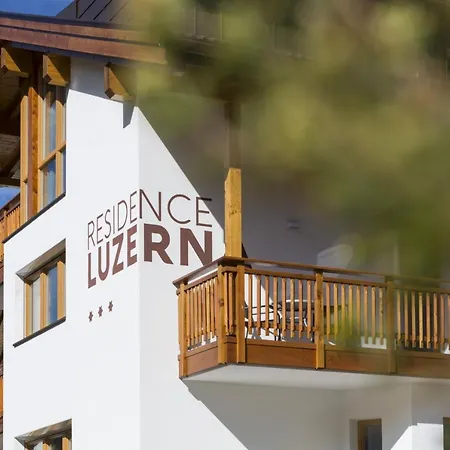 Luzerna *** *